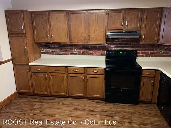 4th image of 2496 Willow View Ct