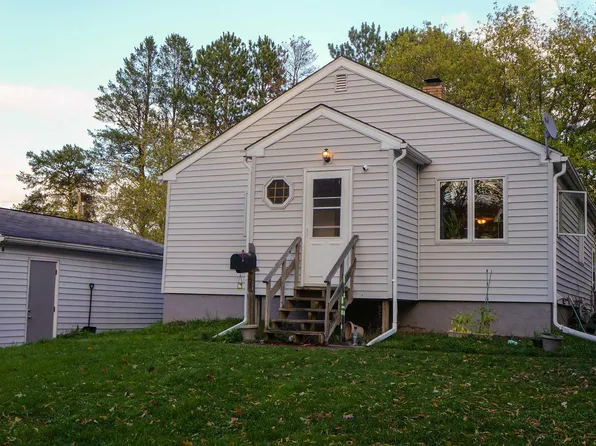 810 27th St, Cloquet, MN 55720
