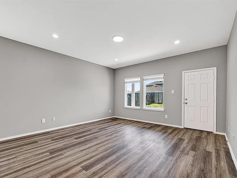 14529 Lily Plains Dr — Photo 12