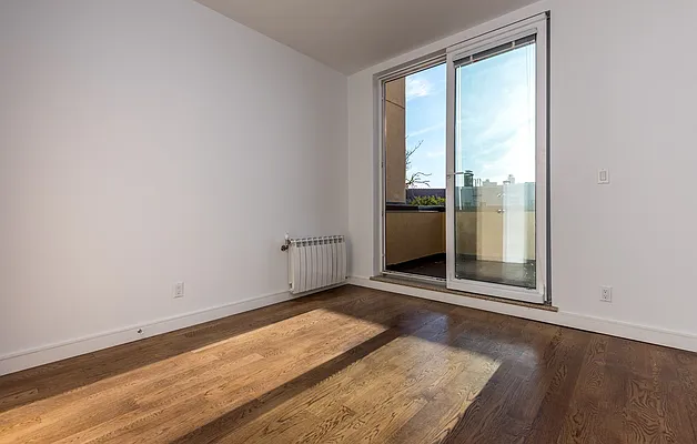 Rented by Nooklyn NYC LLC | media 10