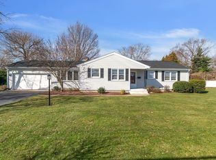 112 Grassy Gutter Rd, Longmeadow, MA 01106