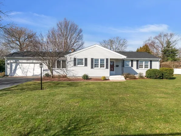 112 Grassy Gutter Rd, Longmeadow, MA 01106
