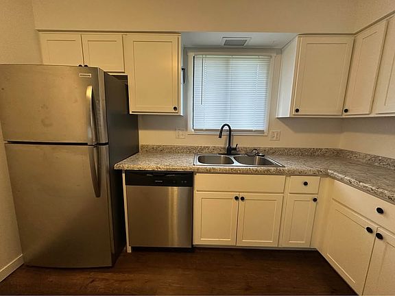 3rd image of 935 Boston Way APT 4