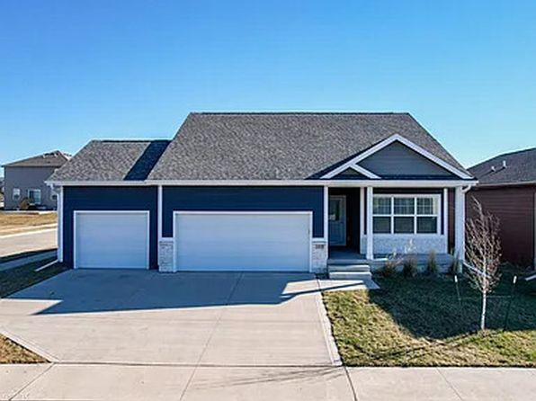 1855 NE Little Beaver Dr