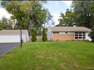 5012 Three Oaks Road, Crystal Lake, IL 60014
