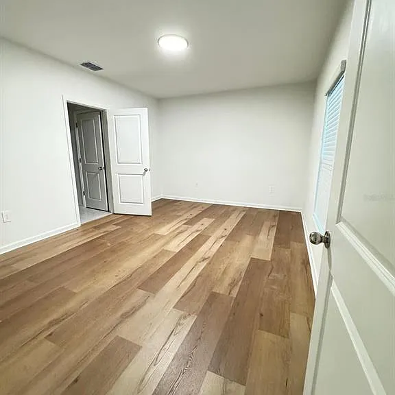 1204 Deepwater Cir — Photo 7