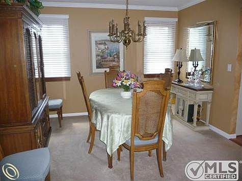 Dining Room.JPG