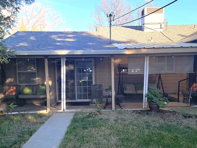 Outdoor seating area