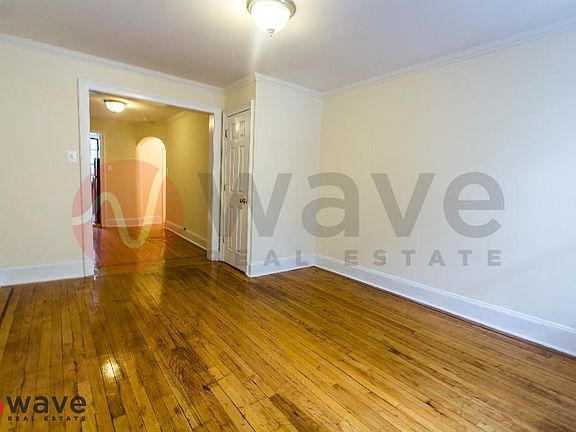 5th image of 114 Saint Marks Pl APT 4