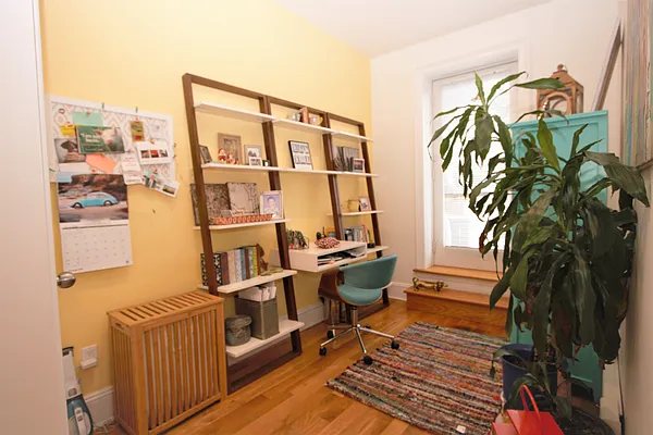 Rented by R New York | media 18