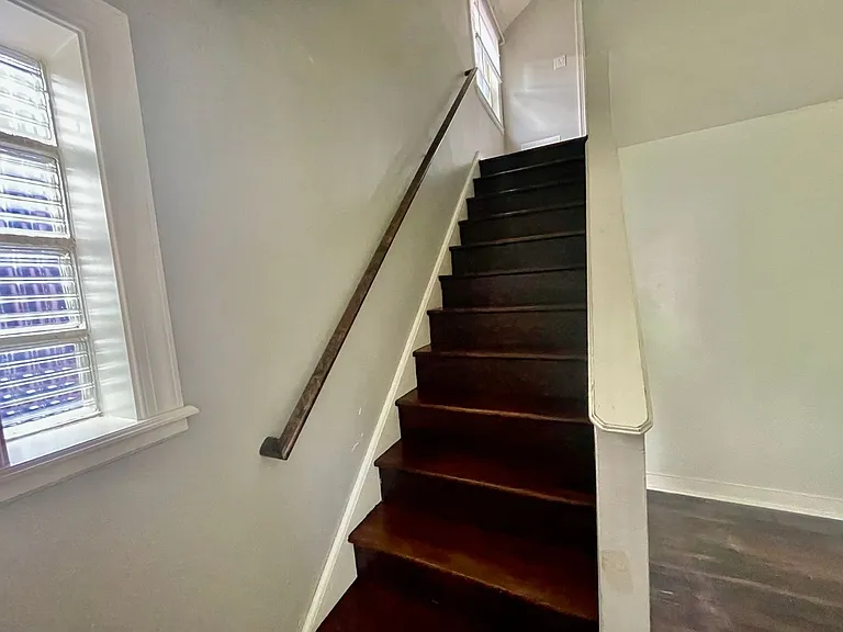 5705 Hilltop Ave — Photo 9