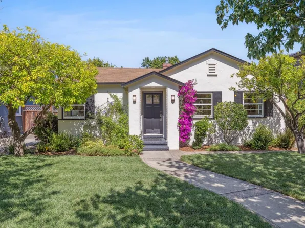 1027 Menlo Oaks Dr, Menlo Park, CA 94025