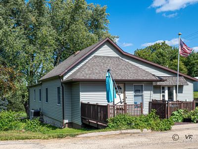 105 N Washington St, Elizabeth, IL, 61028