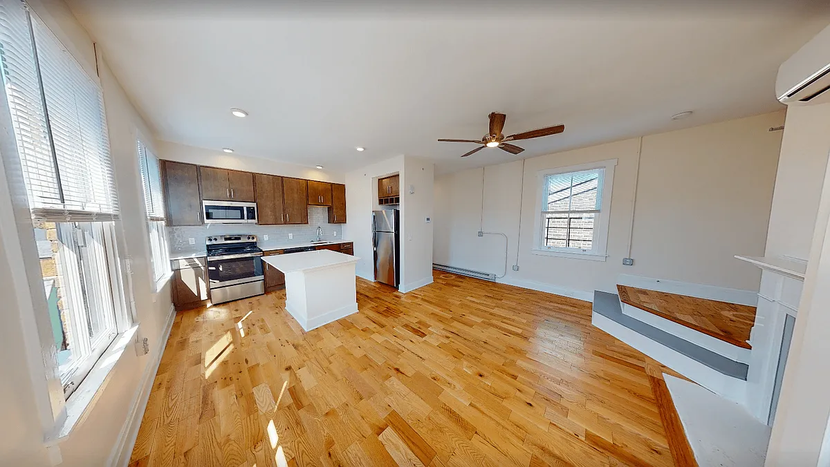 Floor plan 418 E 12th St 402