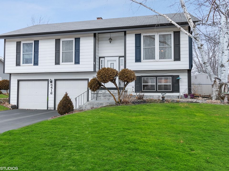 2nd image of 5416 Brittany Dr