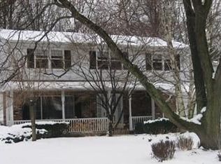 27979 Southern Ave, North Olmsted, OH 44070