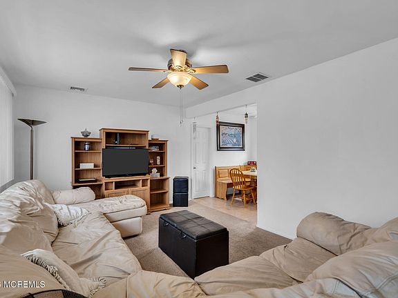 4th image of 26 Clark Drive