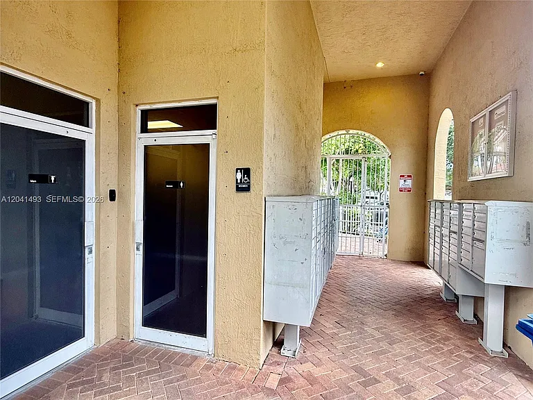 14051 SW 49th Ct #7 — Photo 29