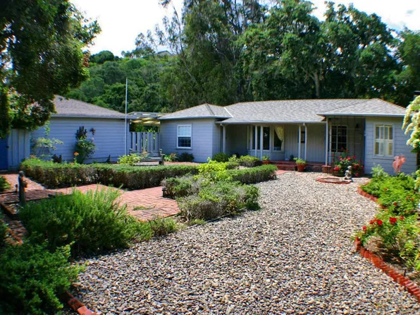 302 Corral De Tierra Rd, Salinas, CA 93908