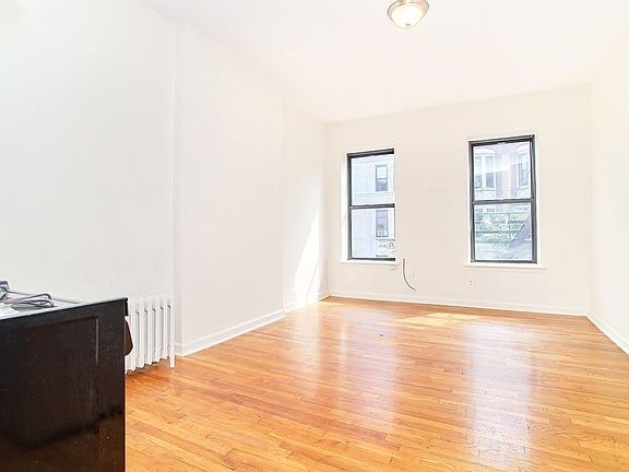2nd image of 205 W 80th St APT 3A
