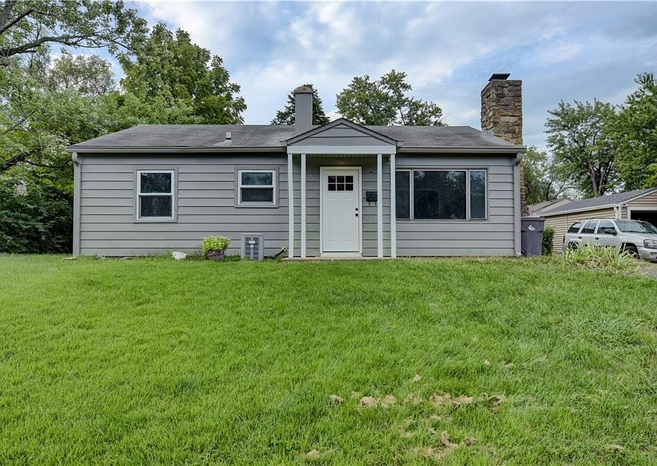 1st image of 2831 Corvallis Cres