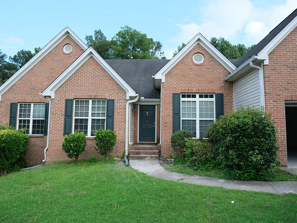 933 Creek Bottom Rd SW