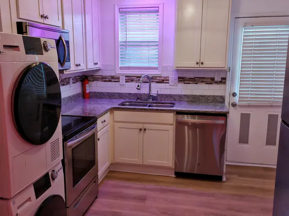 3342 Tait Ter #B, Norfolk, VA 23513