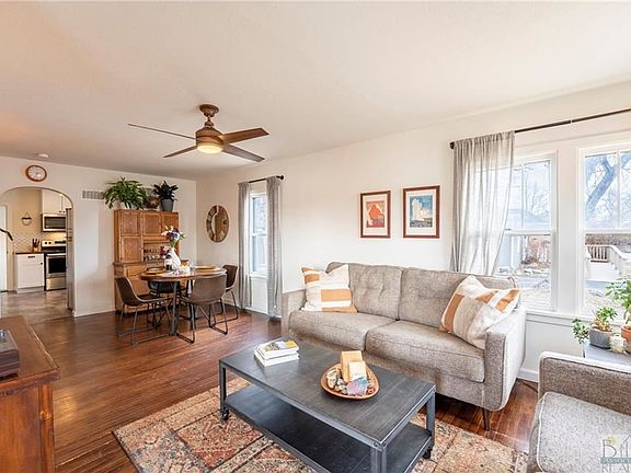 4th image of 803 Avenue B
