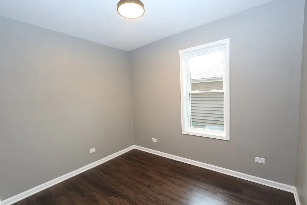 2 bed, 800 sqft, $1,200 — Photo 4