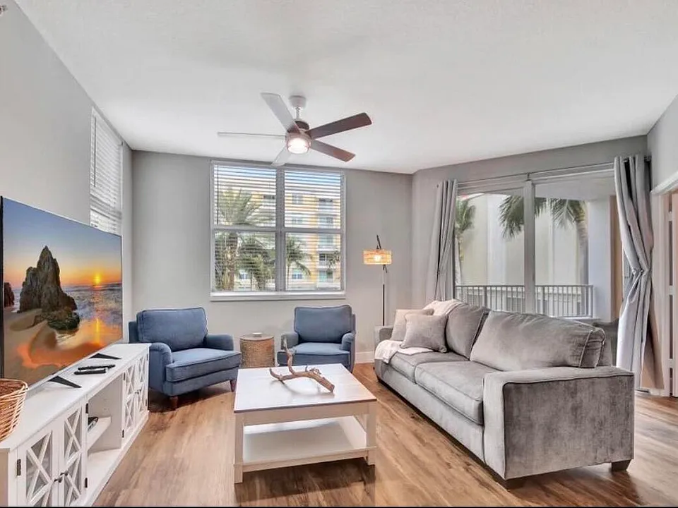 804 E Windward Way #316