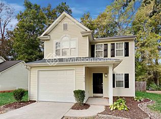 7819 Rolling Stone Ave, Charlotte, NC 28216