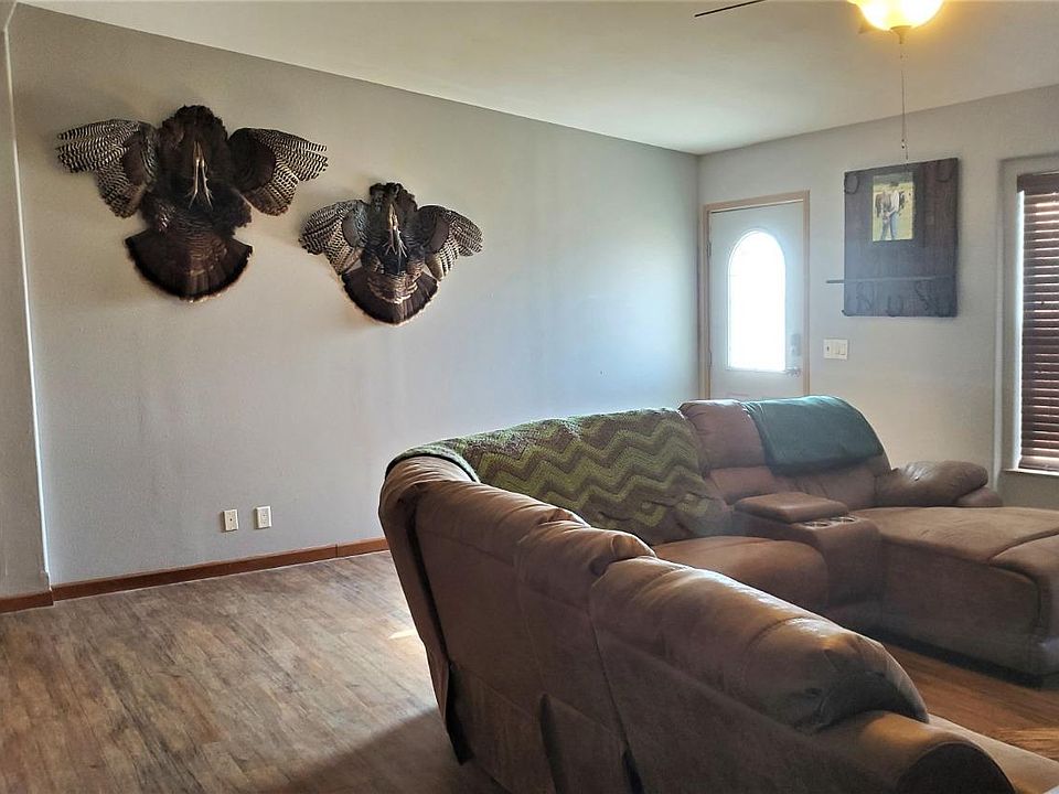 2181 Kansas Ave, Liberal, KS 67901 Zillow