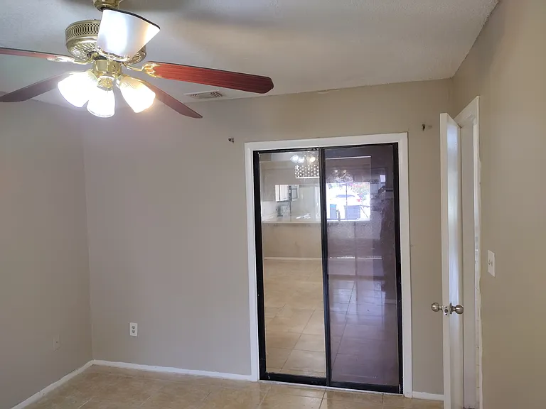 629 Golden Sunshine Cir — Photo 51