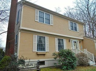 41 Waldron Ave, Barrington, RI 02806