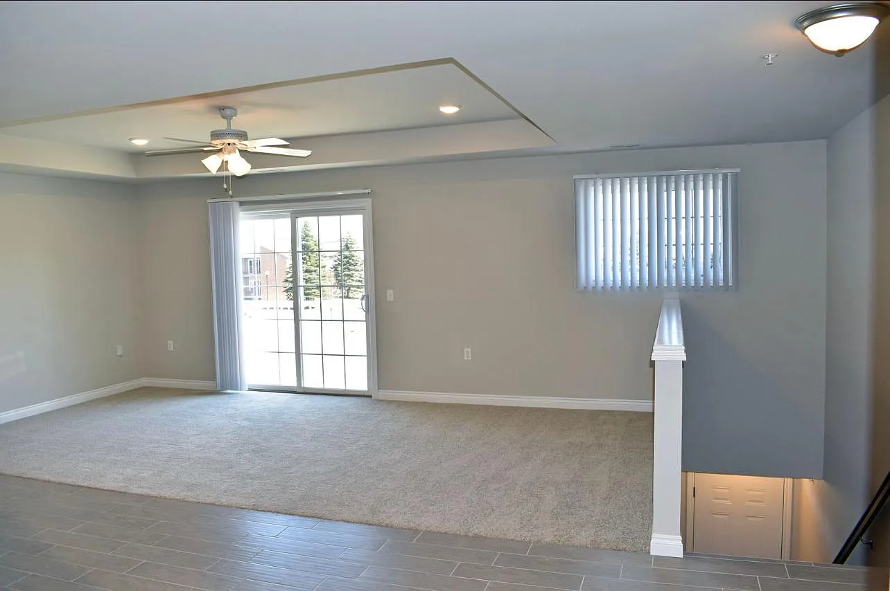 2 bed, 1450 sqft, $1,700 — Photo 4