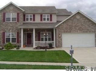 6 E Picketts Xing, Edwardsville, IL 62025
