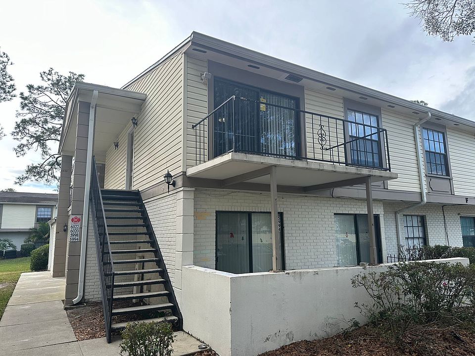 1st image of 6020 Village Cir