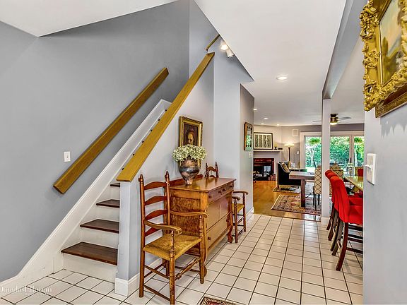 3rd image of 151 Northwood Ct