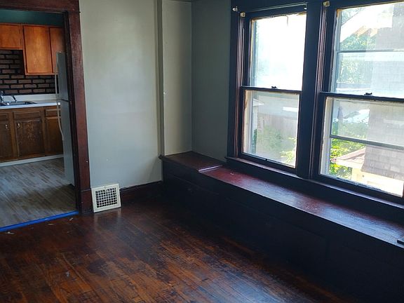 4th image of 3282 W 94th St #Up