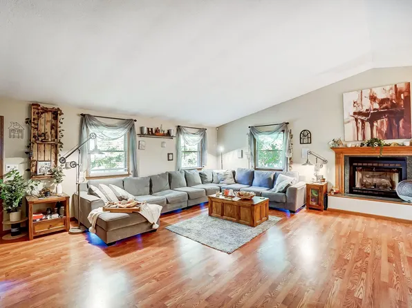 2512 Apple Valley Dr, Howard, OH 43028