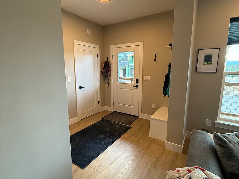 1404 Silver Vault St — Photo 5