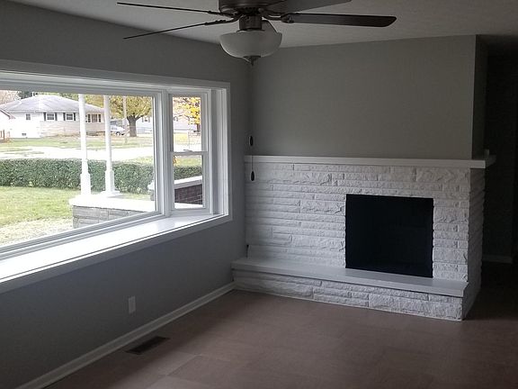 4th image of 599 Beechwood Ave