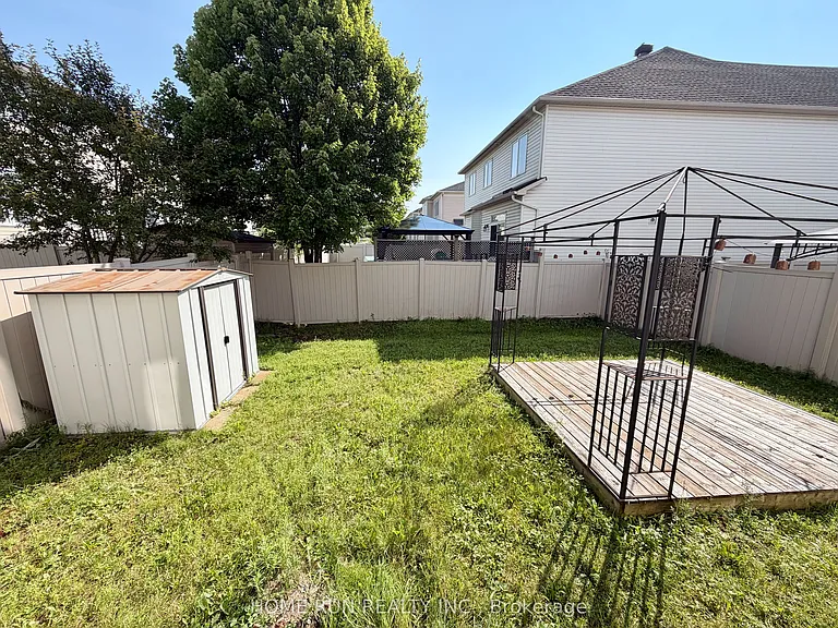114 Glendore St — Photo 46