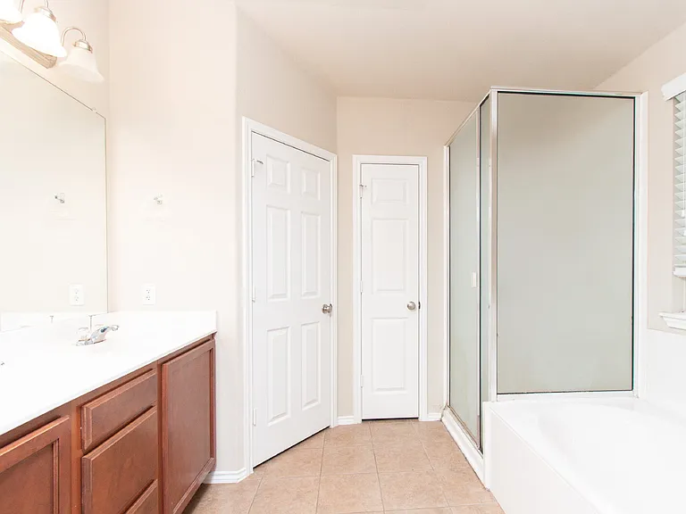 7109 Golden Oak Ln — Photo 17