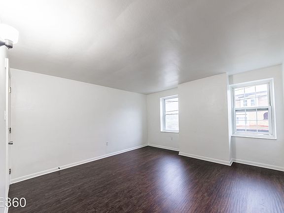5th image of 601 E Warrington Ave #6804320