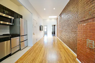 Rented by Best Apartments North Inc