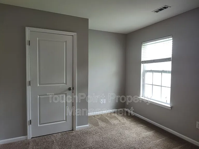 6731 Broad Valley Ct — Photo 15