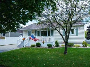1916 5th Ave S, Escanaba, MI 49829