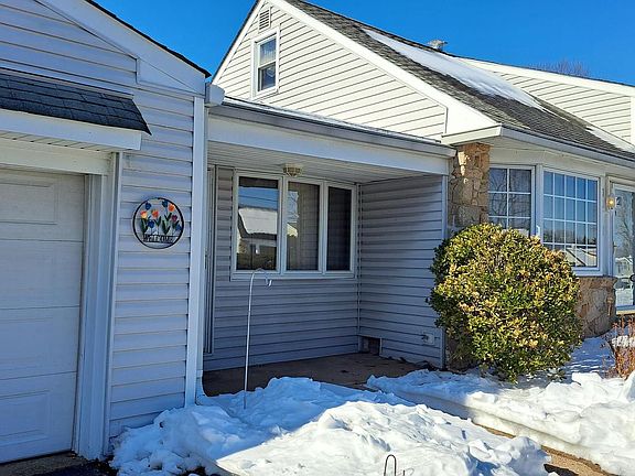 4th image of 848 Sunnylea Rd