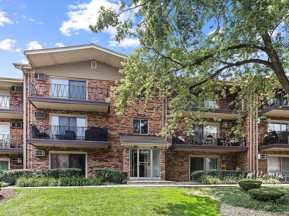 5346 Waterbury Ln APT 1506A, Midlothian, IL 60445